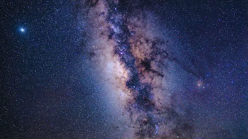 Milky Way at Lanai Lookout photo credit Jenly Chen Flickr