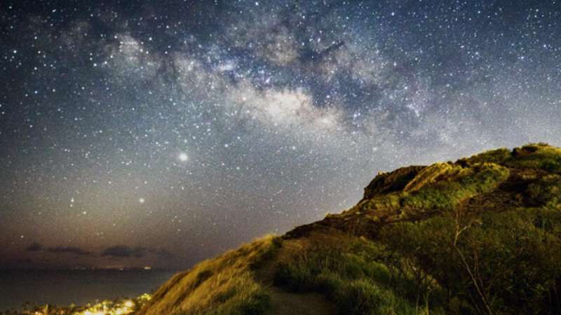 Oahu Stargazing photo courtesy of Kurt Stevens