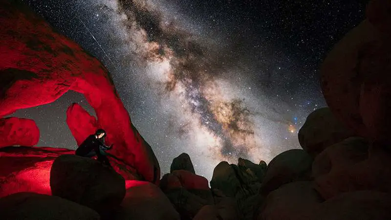 stargazing with red light