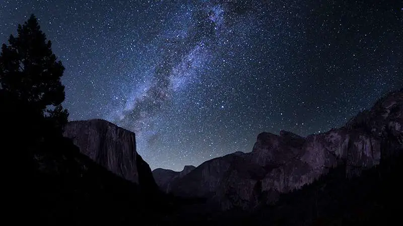 California Dark Sky in Yosemite